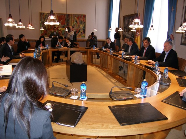 Visita da delegación chinesa ao Parlamento de Galicia