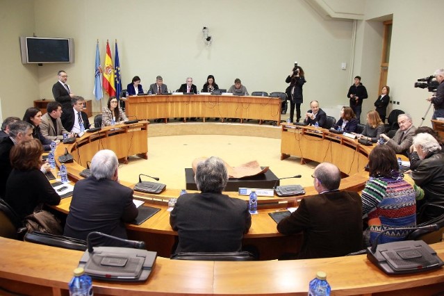 Imaxes da reunión da Deputación Permanente celebrada este xoves no Parlamento de Galicia 