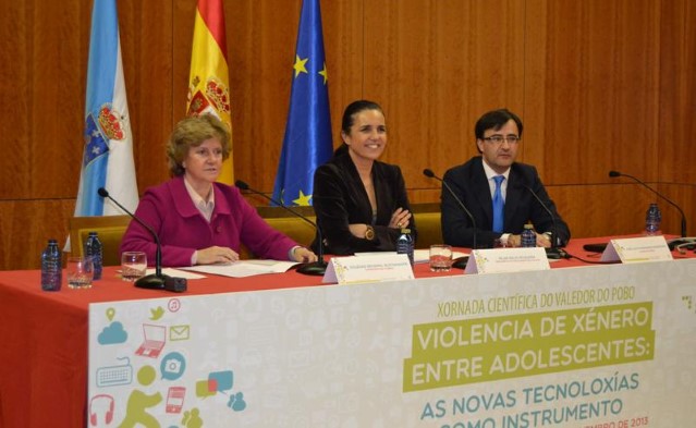 Pilar Rojo insta ás vítimas da violencia de xénero a utilizar os recursos de prevención e protección, e anímaas a denunciar calquera indicio