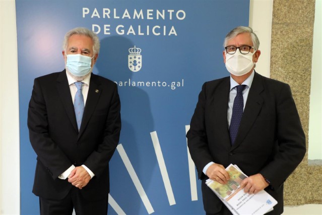 Santalices anima o presidente da CEG a utilizar os mecanismos de participación cidadá do Parlamento para apoiar o empresariado galego