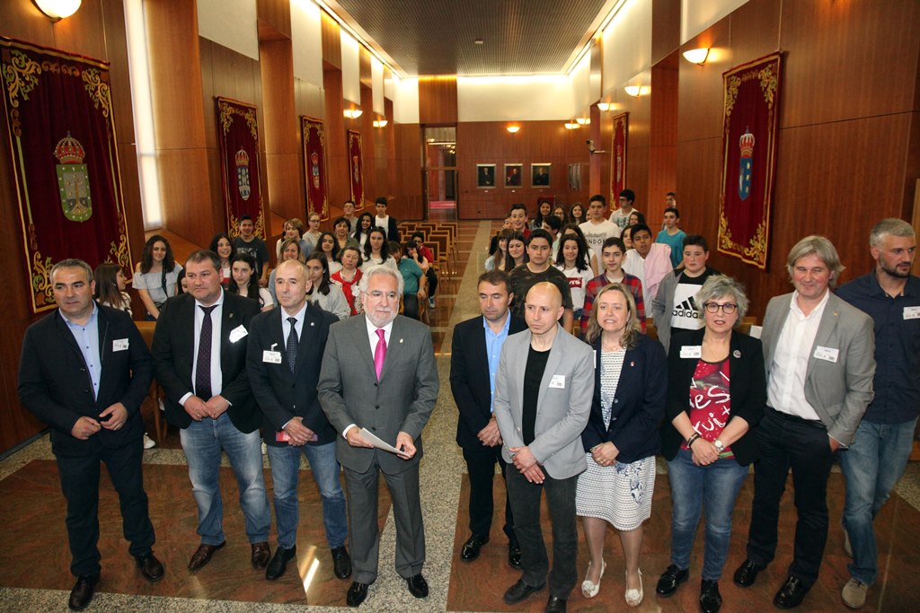 Alumnado asturiano visitou o Parlamento de Galicia no marco dun proxecto
