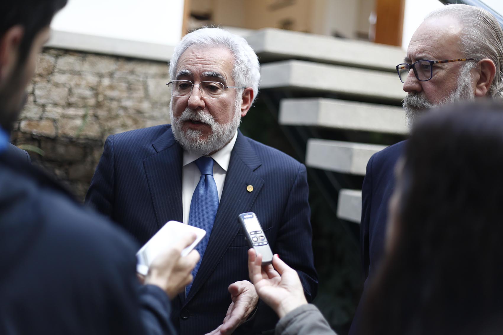 O presidente do Parlamento de Galicia participou nun xantar-coloquio no Club Financiero Atlántico da Coruña