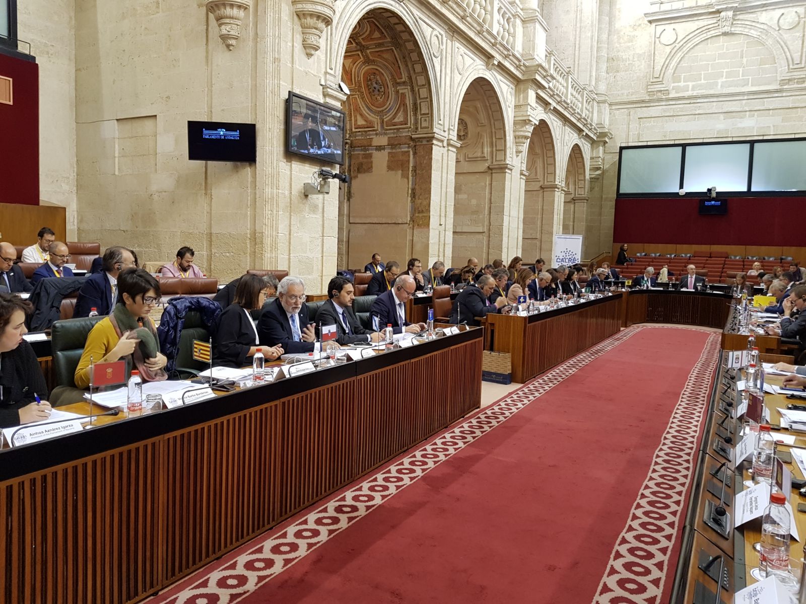 O presidente do Parlamento de Galicia participou no plenario anual da CALRE