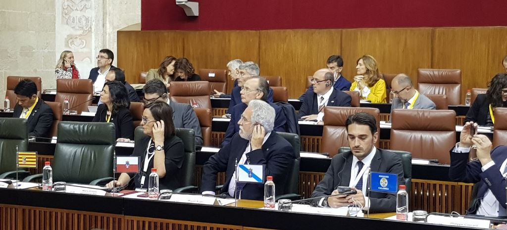 O presidente do Parlamento de Galicia participou no plenario anual da CALRE