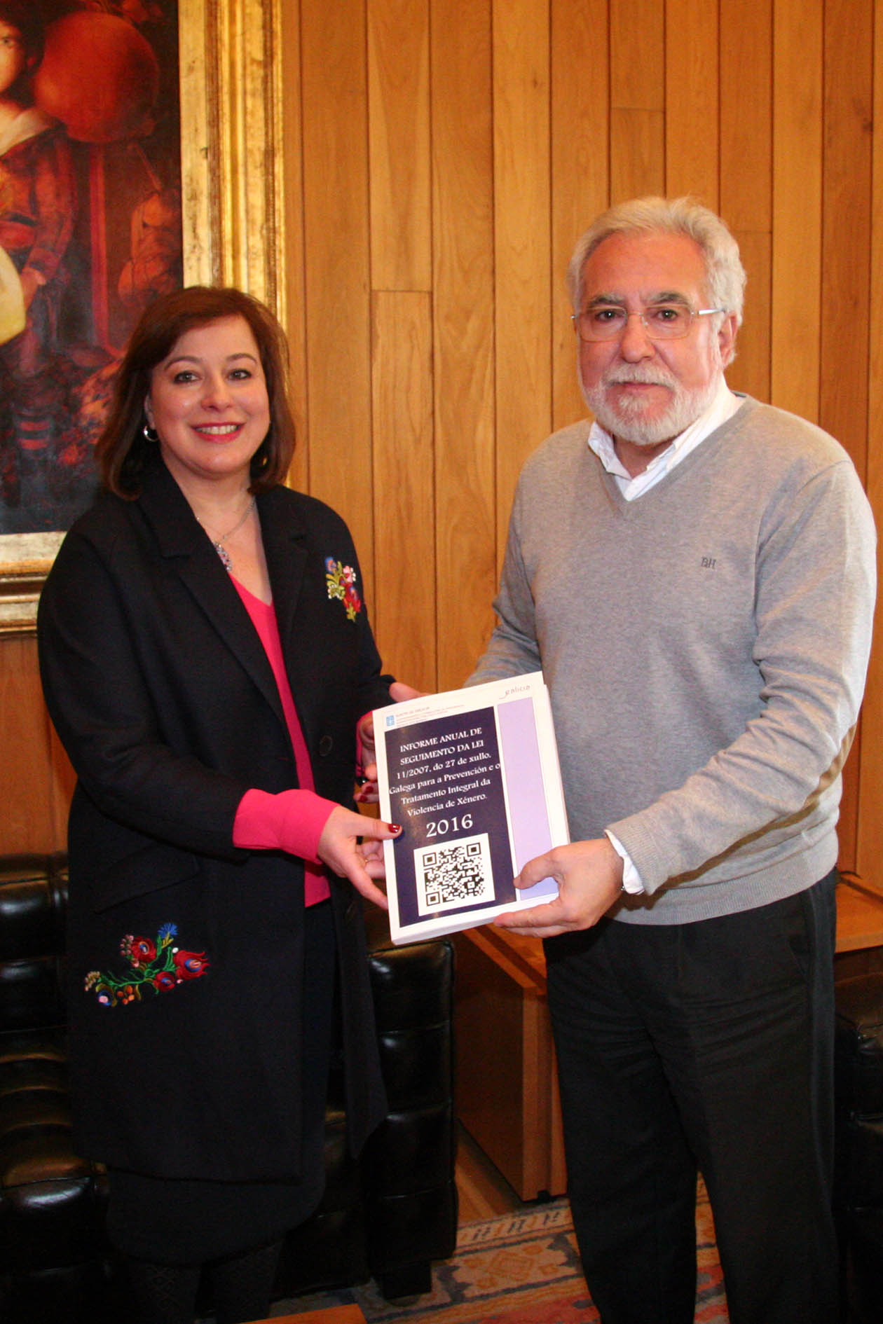 López Abella entrega ao presidente do Parlamento o Informe sobre violencia de xénero de 2016