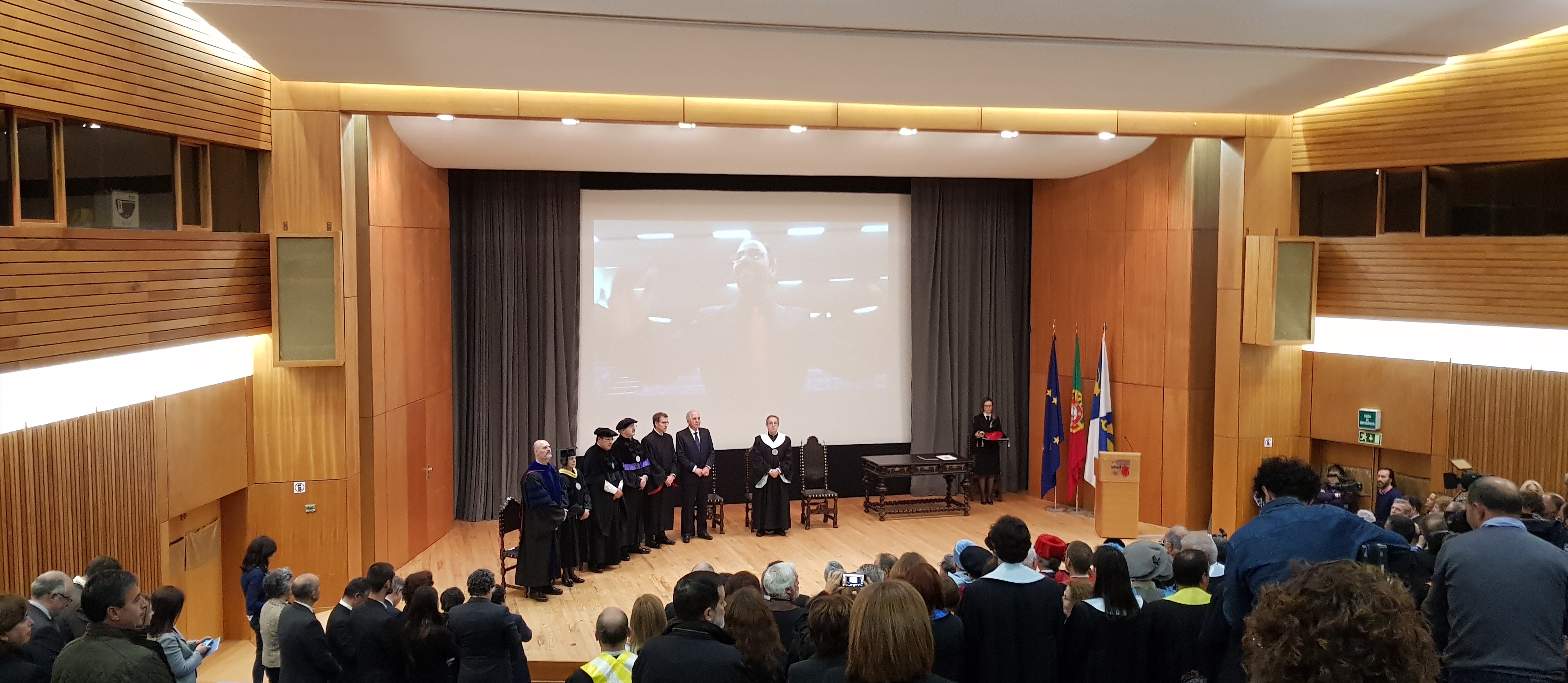 O presidente do Parlamento asistiu á investidura do presidente da Xunta como Doutor Honoris Causa en Vila Real