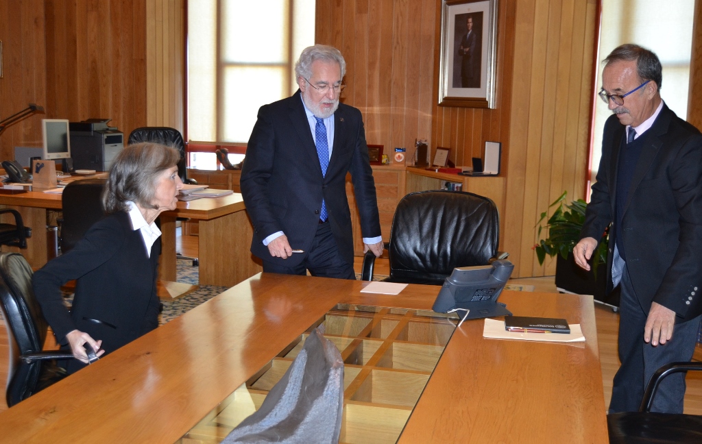 Presidente e vicepresidenta da Real Academia Galega de Ciencias efectúan unha visita de cortesía ao Parlamento