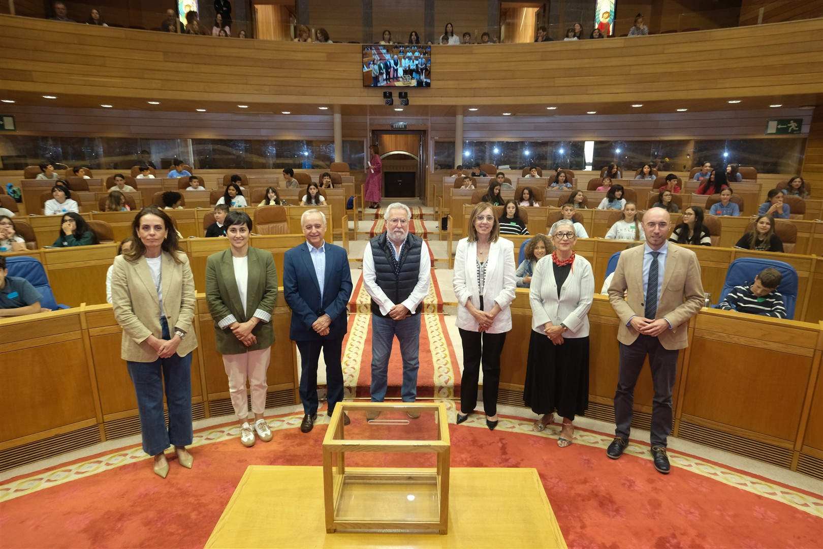 Foto da noticia: Santalices destaca que o Parlamento de Galicia é pioneiro na regulación no eido das novas tecnoloxías  