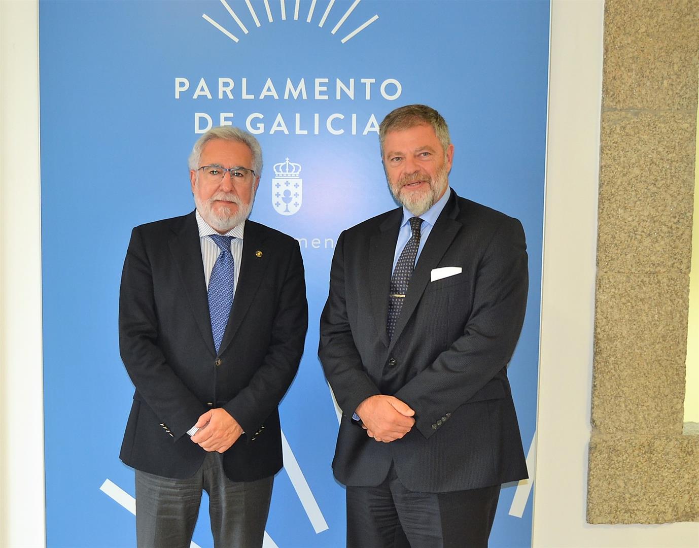 O embaixador de Alemania en España visita o Parlamento de Galicia