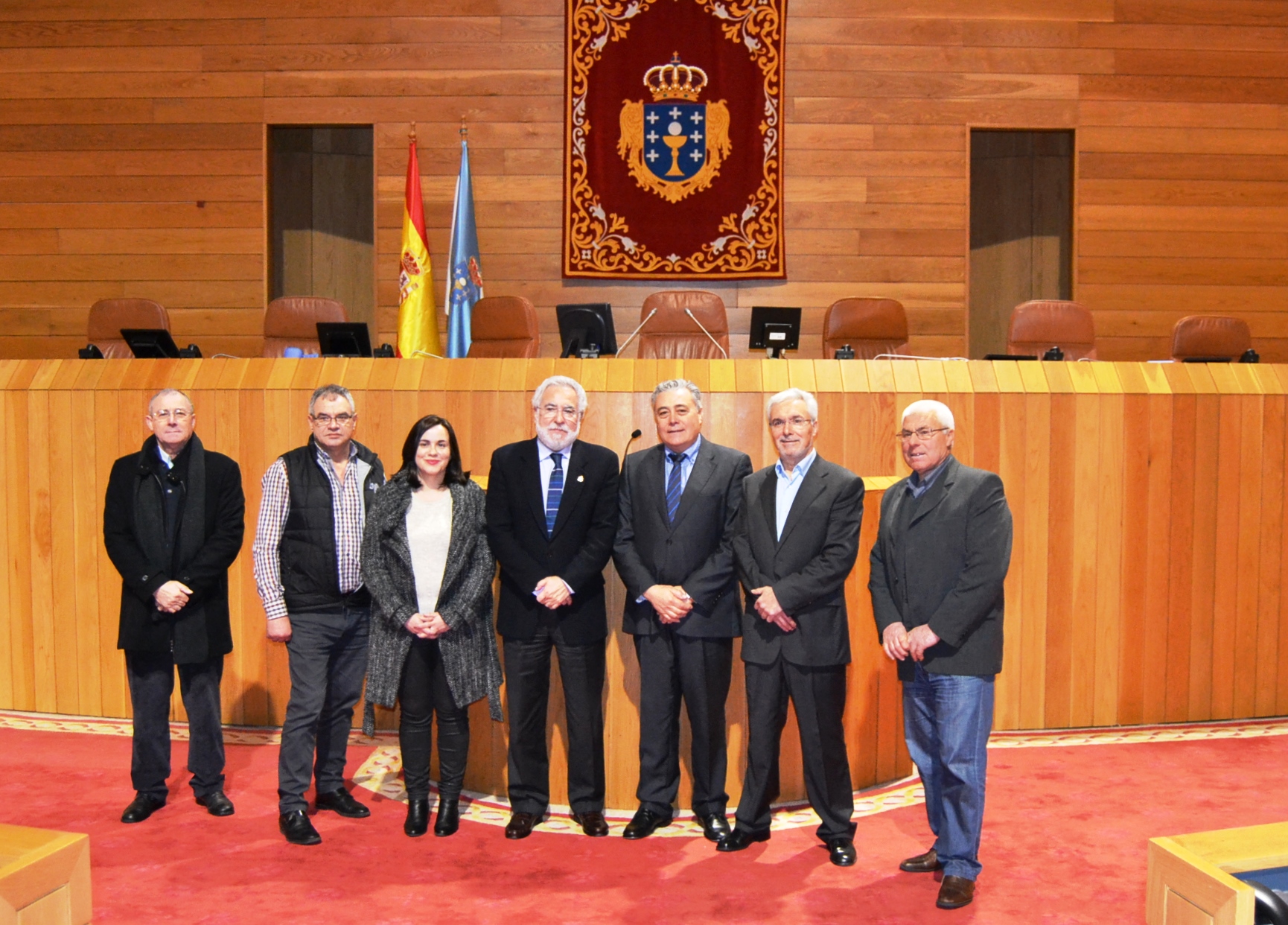 Integrantes da Corporación de Lobeira visitan o Parlamento de Galicia