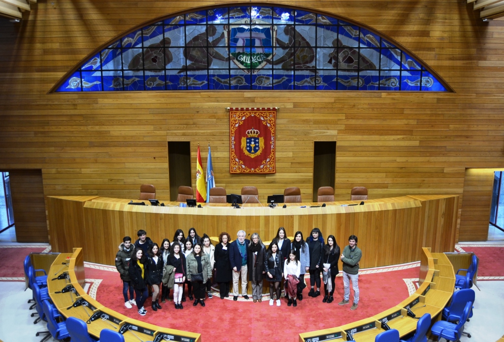 Alumnado do CIPF “A Farixa” visita o Parlamento de Galicia