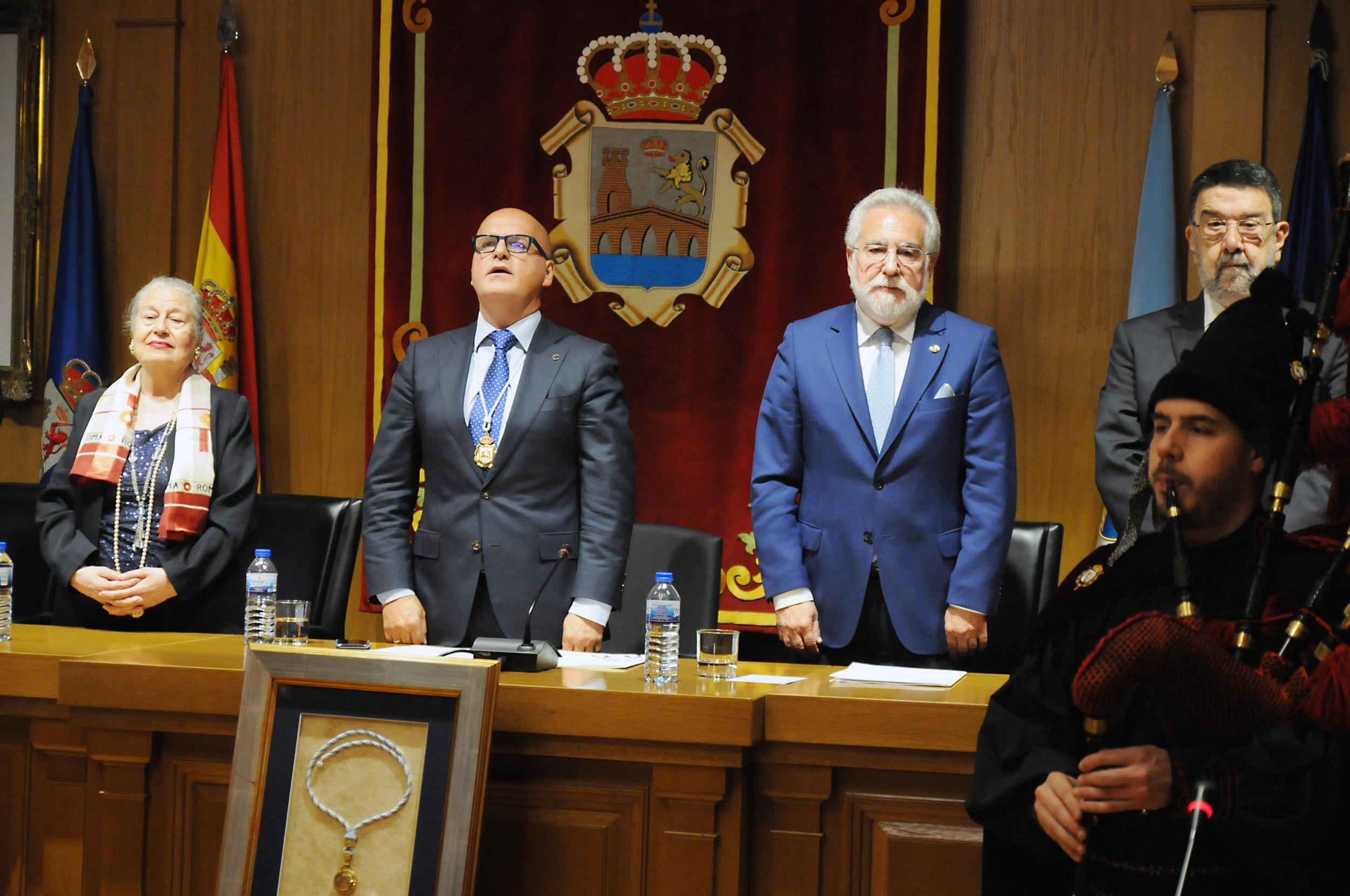 Foto da noticia:Santalices súmase á homenaxe ao Dr. Rodríguez Míguez, “pai do termalismo galego”