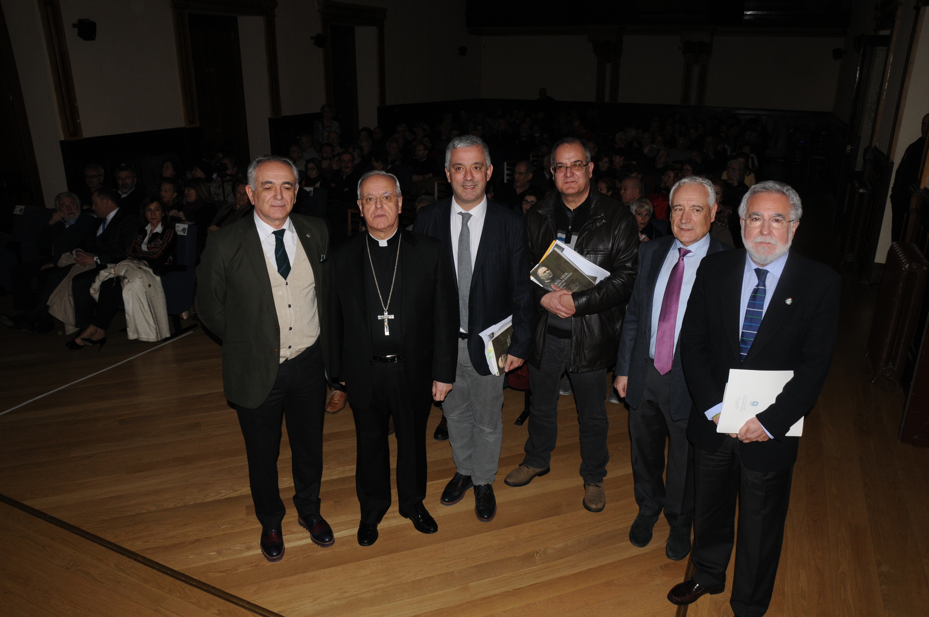 Santalices anima á Igrexa a incentivar o uso do galego