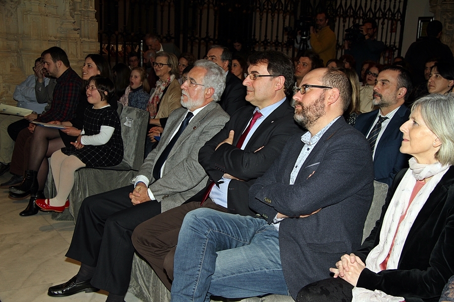 O presidente do Parlamento participa na entrega dos Premios Down Compostela