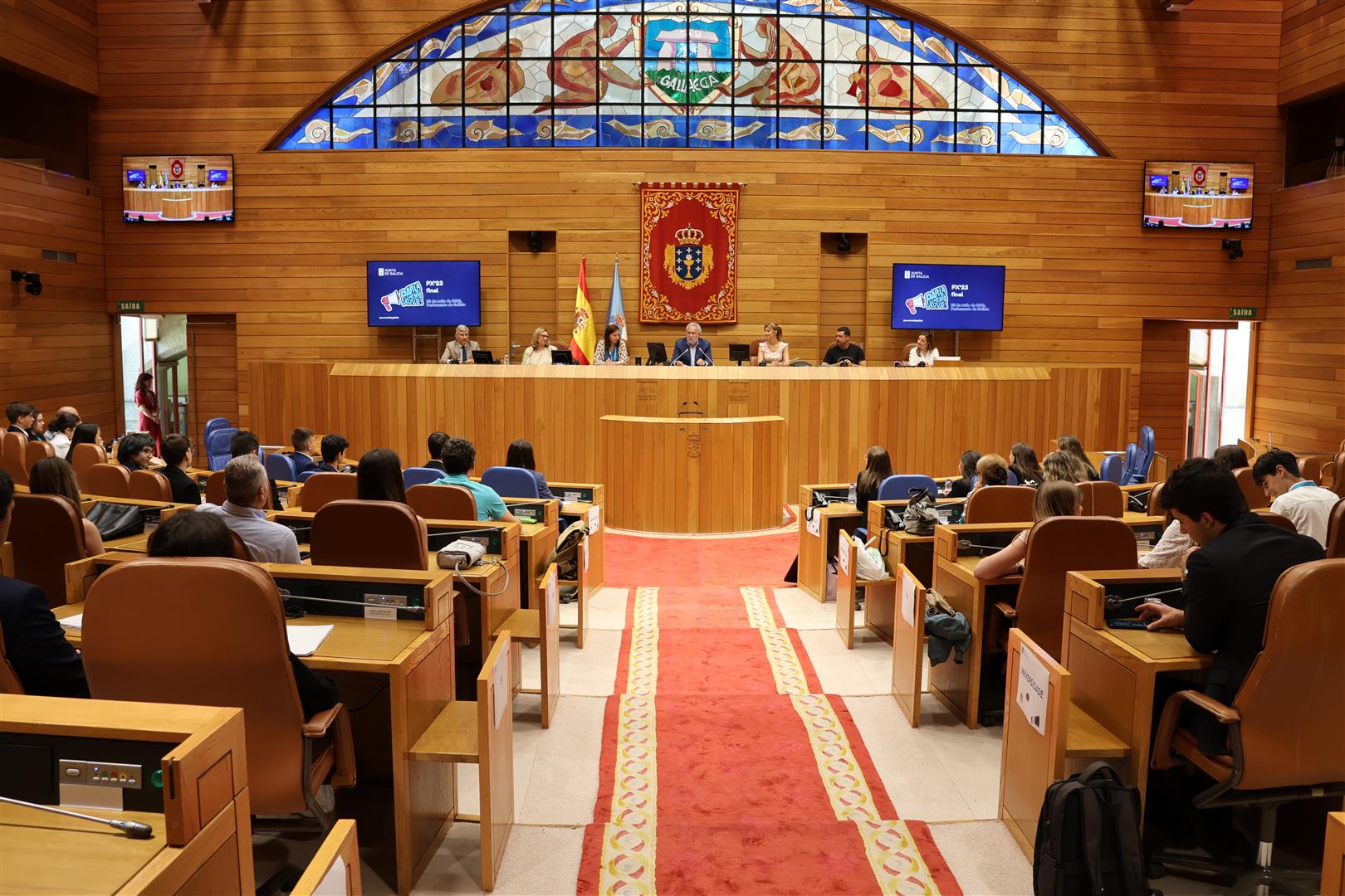 A Cámara galega acolle a final do certame Parlamento Xove