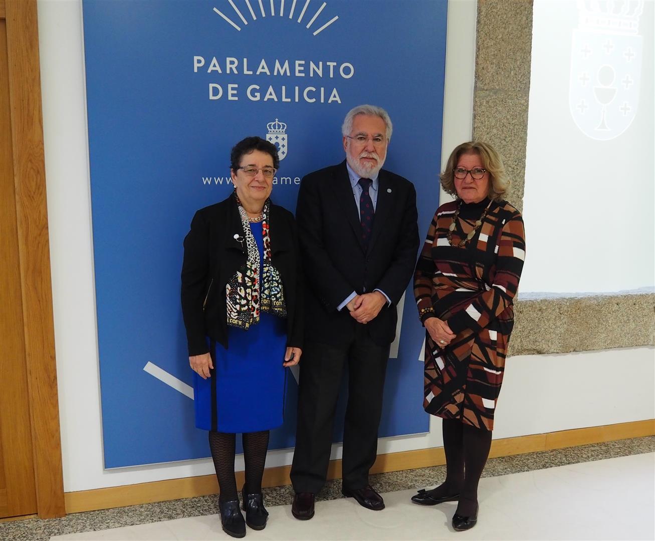 Foto da noticia:O Parlamento de Galicia e a Asemblea Lexislativa de Salvador de Baía exploran posibles vías de colaboración no ámbito da lusofonía